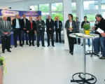 geschaeftsfuehrer werner hellwig begruesst die gaeste 20100530 1068149390