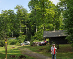 die ersten kommen zur maiandacht 20120524 1065959333