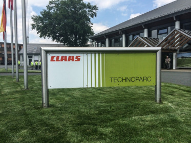 Ü 60 besucht den CLAAS Technoparc in Harsewinkel