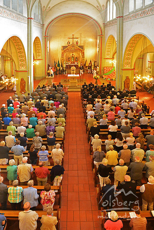 beginn der prozession in stnikolaus 20170615 1780554343