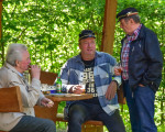 20230603 jst uebergabe sitzgruppe