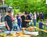 20230603 jst uebergabe sitzgruppe