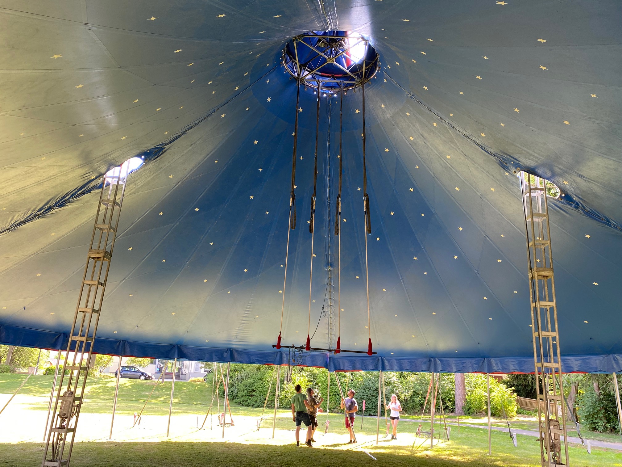 Zirkus ZappZarap