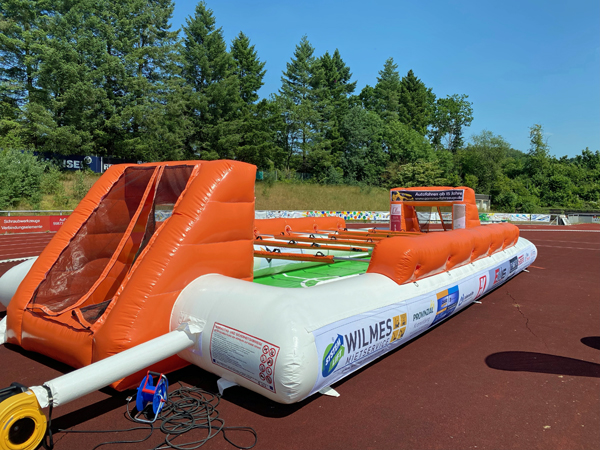 Menschenkicker2