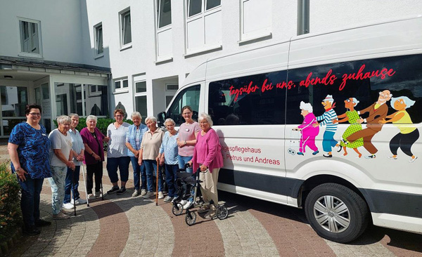 Tagespflegehaus Bus Team 2025